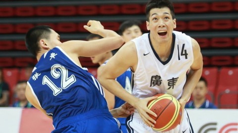 全运京粤大战硝烟起 广东宏远险胜北京首钢取开门红