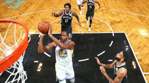 NBA勇士vs篮网比分预测：库里与追梦的残阵谢幕战，谁将捍卫最后荣誉？