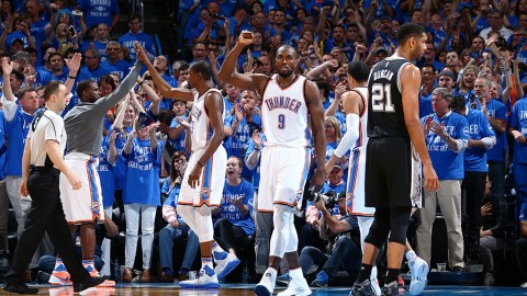 雷克星马刺七年后再闯雷霆vs马刺五场常规赛防守布置