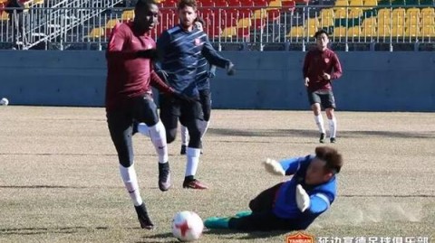 古兹米奇匈牙利铁卫：延边队史最强外援中后卫防守进化史